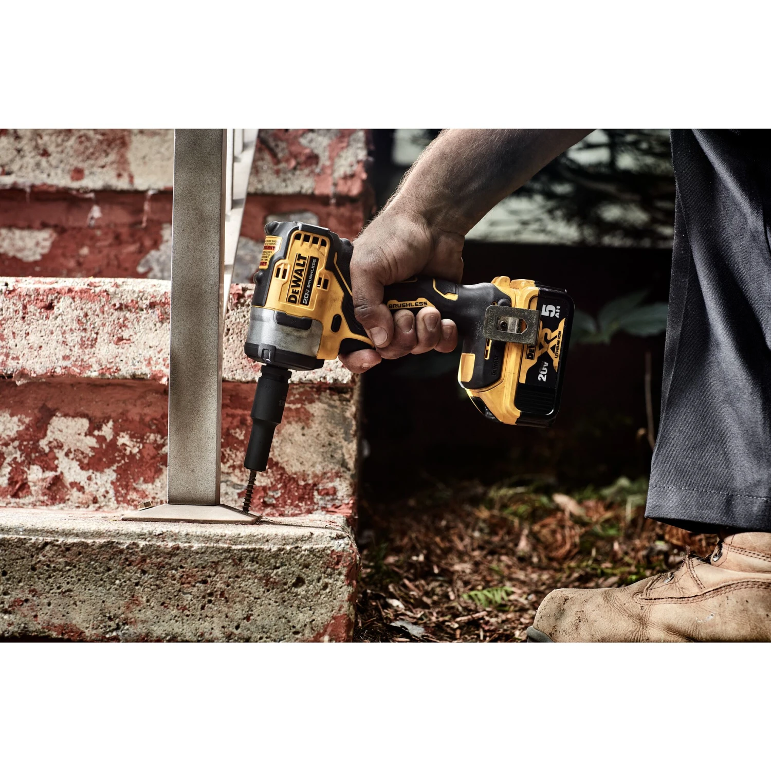 DEWALT 20-volt Max Variable Speed Brushless 3/8-in Square Drive Cordless Impact Wrench (Battery Not Included And Charger Not Included) 8 DEWALT 20-volt Max Variable Speed Brushless 3/8-in Square Drive Cordless Impact Wrench (Battery Not Included And Charger Not Included) - Image 8