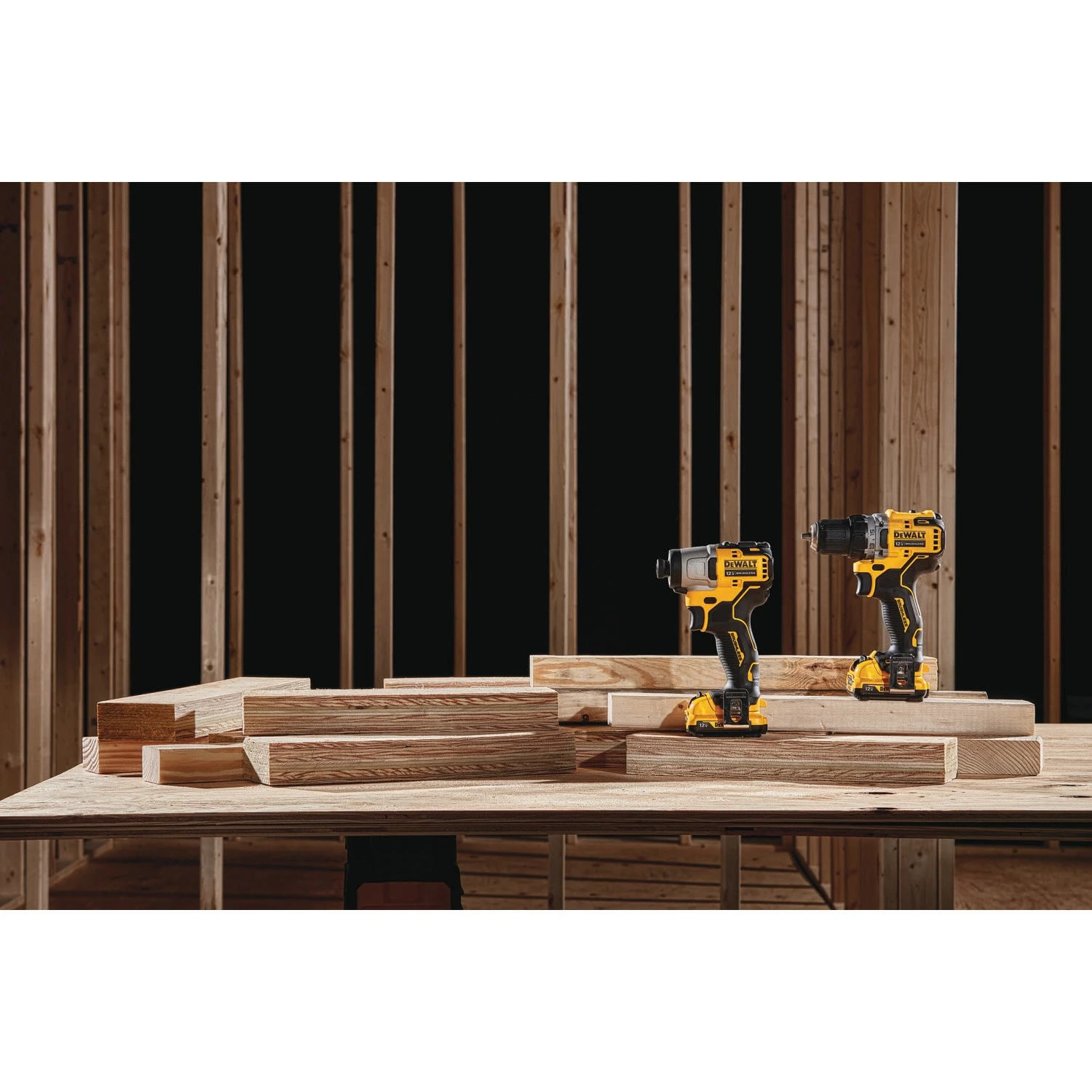 DEWALT XTREME 2-Tool 12V MAX XR Brushless DrilI/Impact Driver With Bag (2-Batteries And Charger Included) 16 DEWALT XTREME 2-Tool 12V MAX XR Brushless DrilI/Impact Driver With Bag (2-Batteries And Charger Included) - Image 16